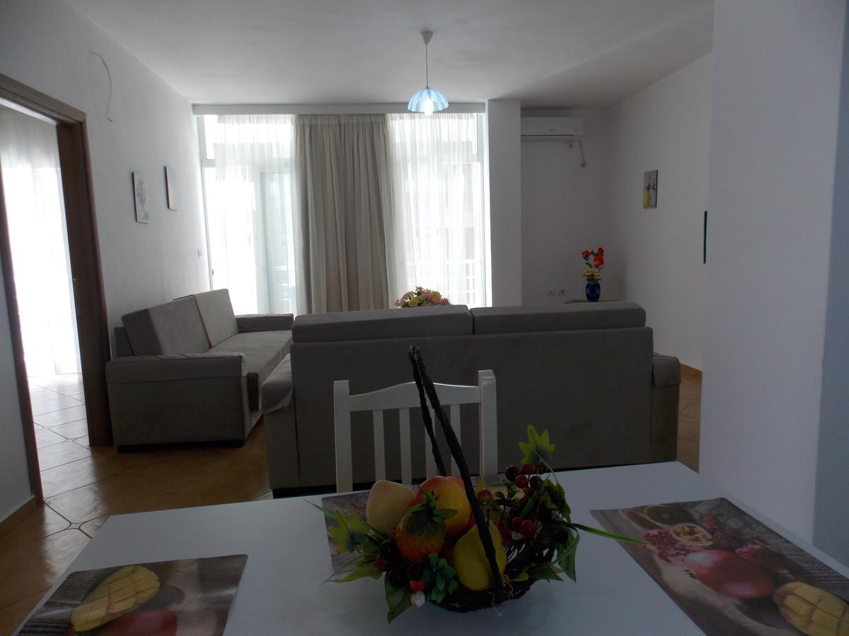 Zeta'S Apartments Саранда Экстерьер фото
